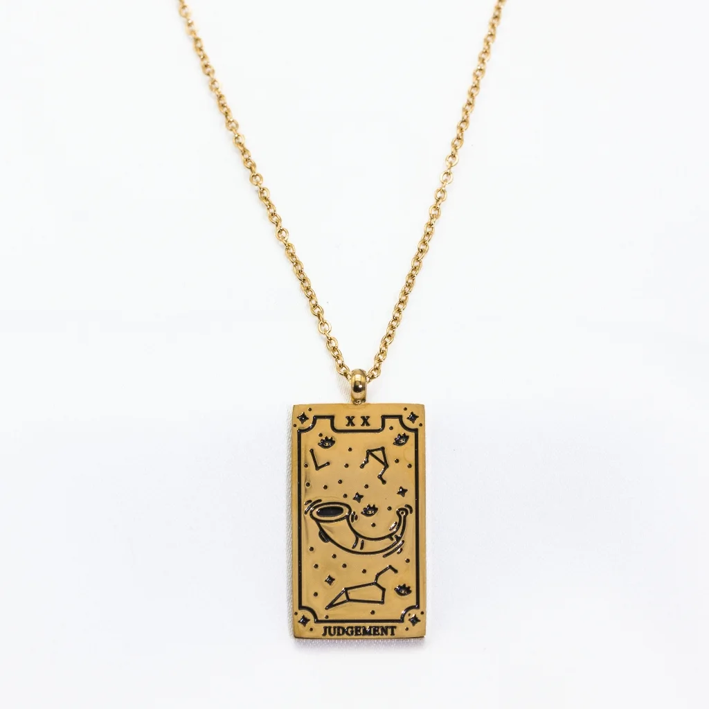Tarot pendant necklace
